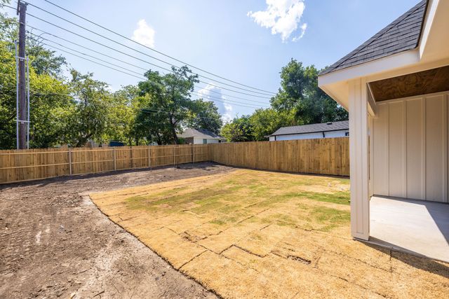 3203 NW 33rd Street, Fort Worth, TX 76106