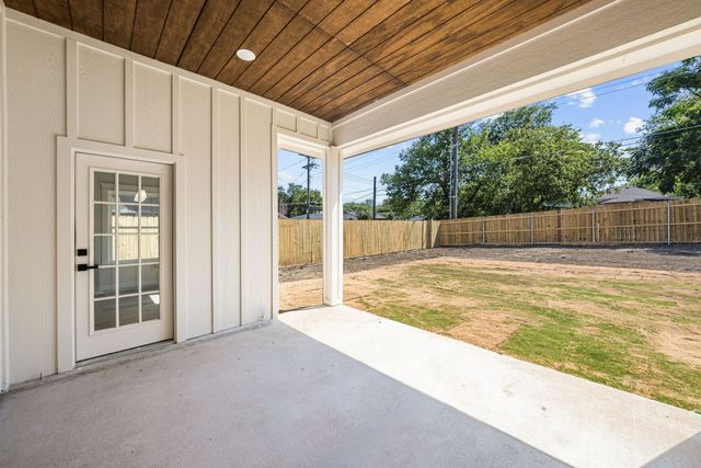 3203 NW 33rd Street, Fort Worth, TX 76106