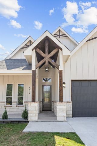 3203 NW 33rd Street, Fort Worth, TX 76106