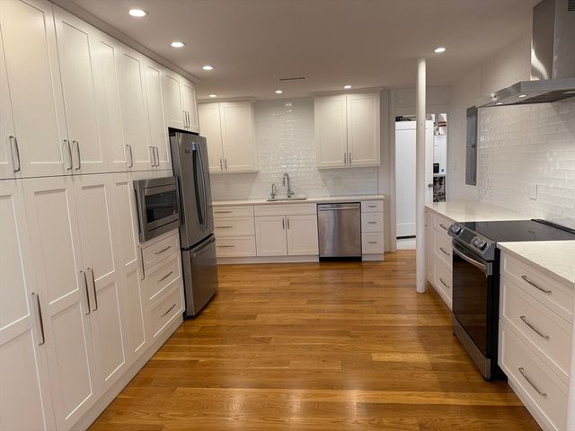 82 Lancaster Road 2, Brookline, MA 02446