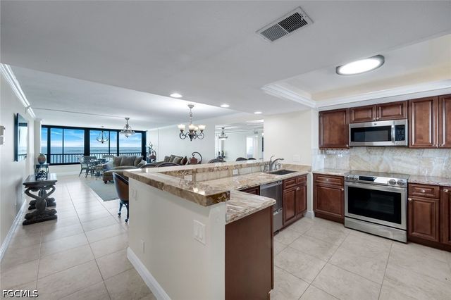 15031 Punta Rassa RD 1105, Fort Myers, FL 33908