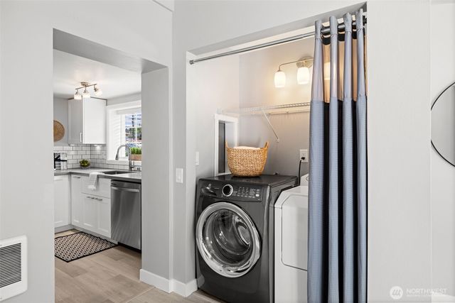 523 Williams Avenue S, Renton, WA 98057