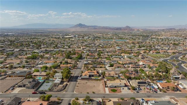 350 East Kimberly Drive, Henderson, NV 89015