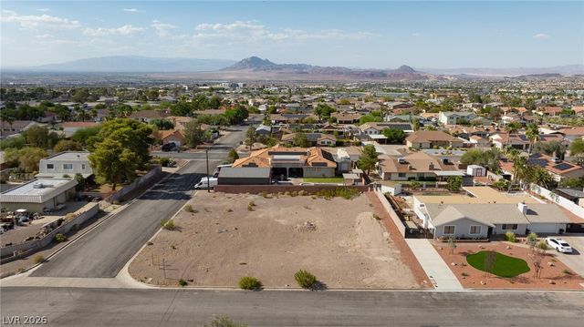 350 East Kimberly Drive, Henderson, NV 89015