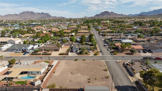 350 East Kimberly Drive, Henderson, NV 89015