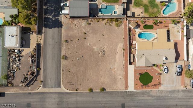 350 East Kimberly Drive, Henderson, NV 89015