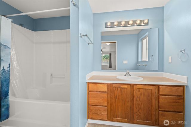 645 NW Ohio Ave, Chehalis, WA 98532