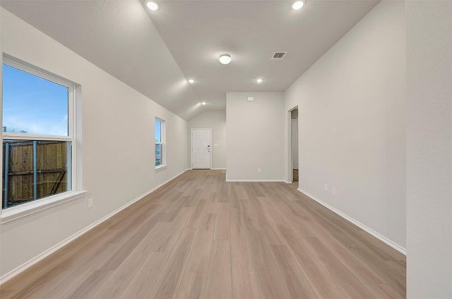 118 Big Banyan DR, Dripping Springs, TX 78620