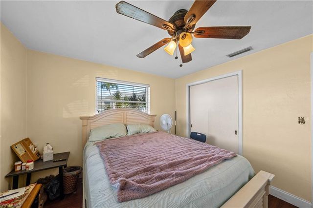 225 SW 45th TER, Cape Coral, FL 33914