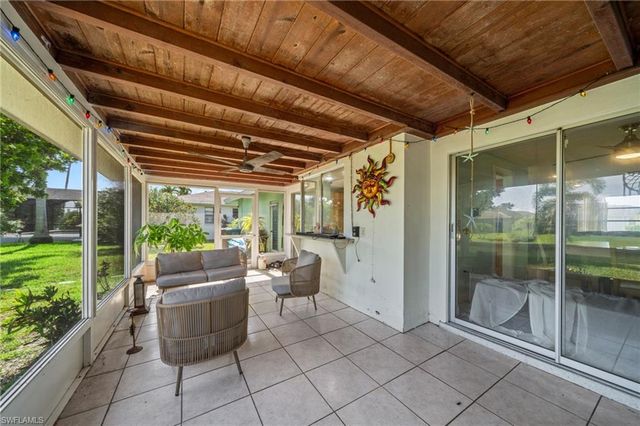 225 SW 45th TER, Cape Coral, FL 33914