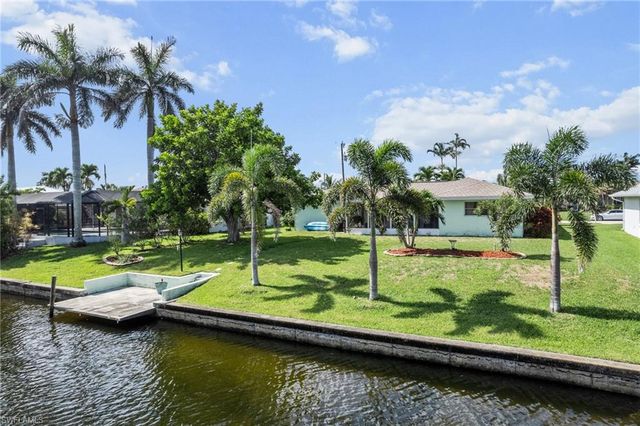 225 SW 45th TER, Cape Coral, FL 33914