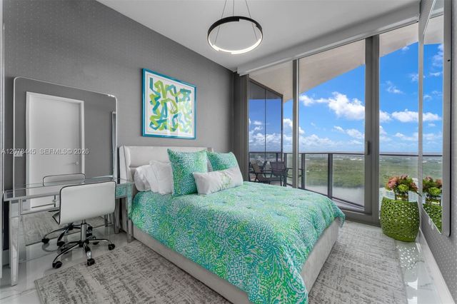 15701 Collins Avenue 3803, Sunny Isles Beach, FL 33160