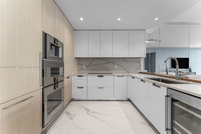 15701 Collins Avenue 3803, Sunny Isles Beach, FL 33160