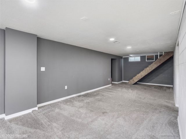 800 E Detroit Avenue, Indianola, IA 50125