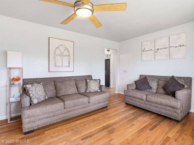 800 E Detroit Avenue, Indianola, IA 50125