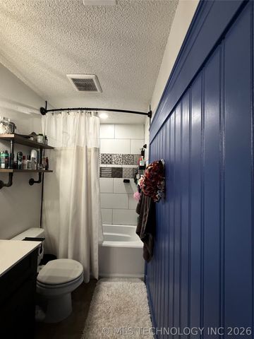 4111 W Pipestem Drive, Skiatook, OK 74070