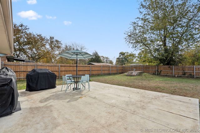 4111 W Pipestem Drive, Skiatook, OK 74070