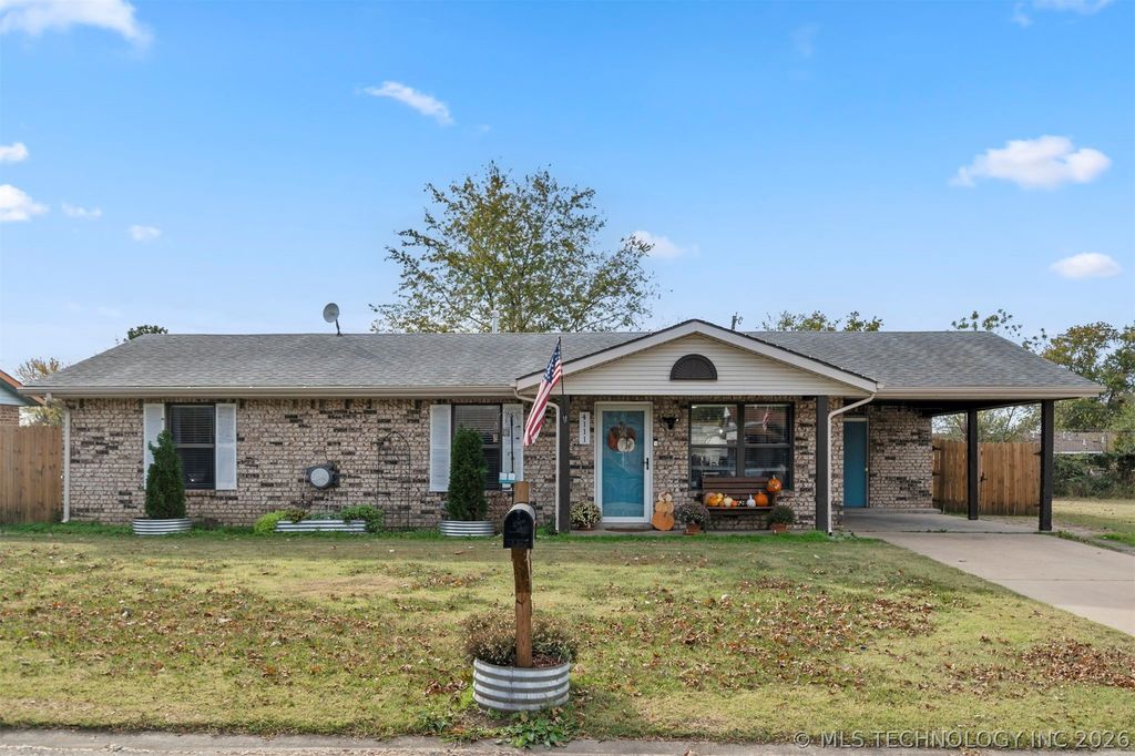 4111 W Pipestem Drive, Skiatook, OK 74070