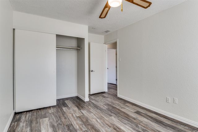 1725 Whiteoak Drive, Garland, TX 75040