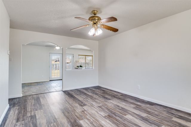 1725 Whiteoak Drive, Garland, TX 75040