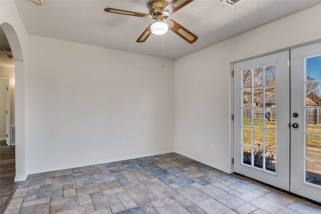 1725 Whiteoak Drive, Garland, TX 75040