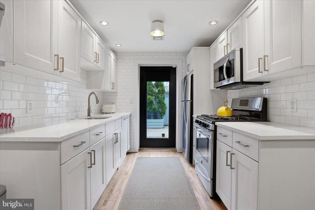1512 MONTROSE ST, Philadelphia, PA 19146