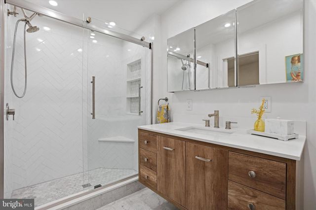 1512 MONTROSE ST, Philadelphia, PA 19146