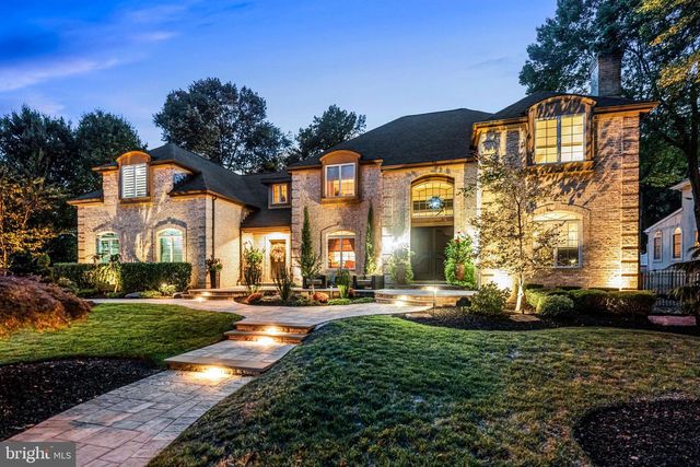 53 STANWYCK RD, Mount Laurel, NJ 08054
