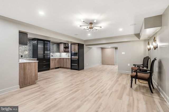 53 STANWYCK RD, Mount Laurel, NJ 08054