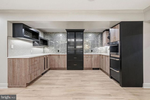 53 STANWYCK RD, Mount Laurel, NJ 08054