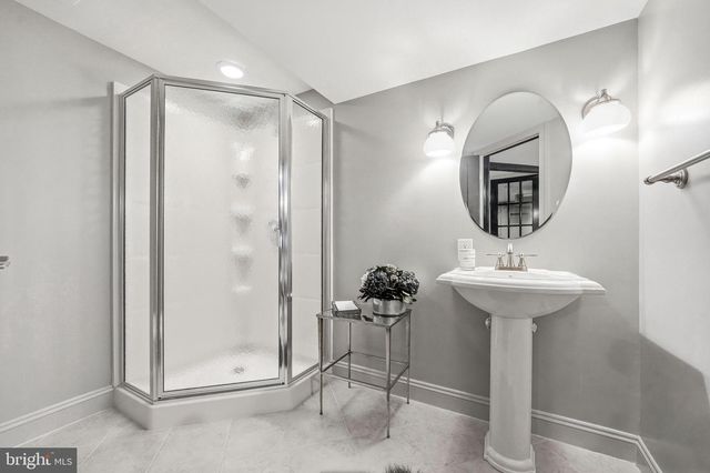 53 STANWYCK RD, Mount Laurel, NJ 08054