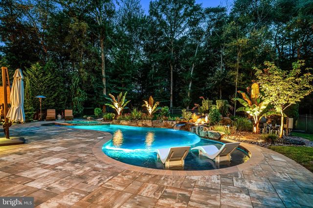 53 STANWYCK RD, Mount Laurel, NJ 08054