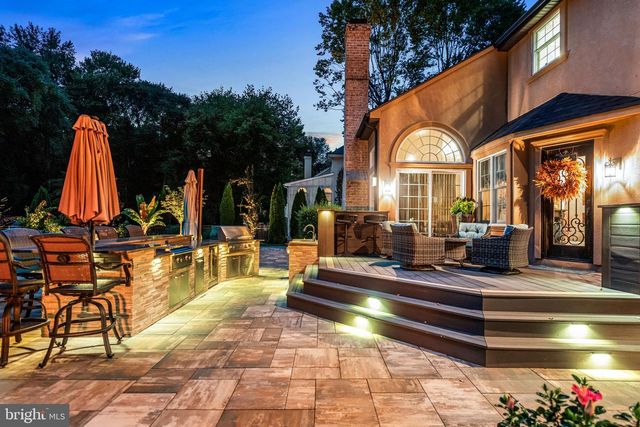 53 STANWYCK RD, Mount Laurel, NJ 08054