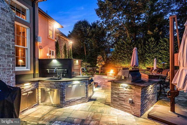 53 STANWYCK RD, Mount Laurel, NJ 08054