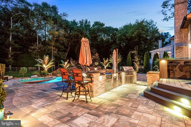 53 STANWYCK RD, Mount Laurel, NJ 08054