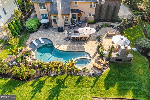 53 STANWYCK RD, Mount Laurel, NJ 08054