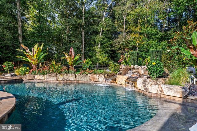 53 STANWYCK RD, Mount Laurel, NJ 08054