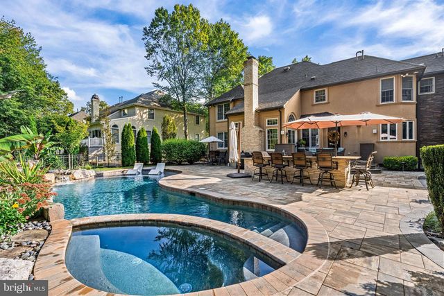 53 STANWYCK RD, Mount Laurel, NJ 08054
