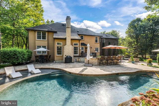 53 STANWYCK RD, Mount Laurel, NJ 08054