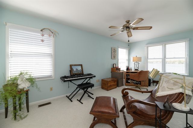 1401 E Crooked Lake Drive, Kalamazoo, MI 49009