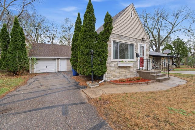 3619 Halifax Avenue N, Robbinsdale, MN 55422