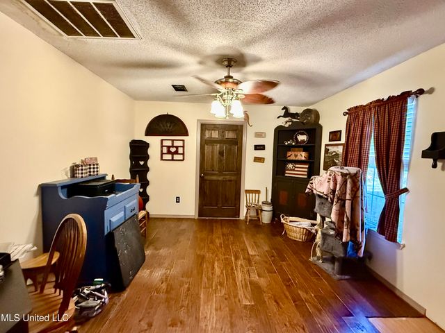 15304 Old River Road, Vancleave, MS 39565