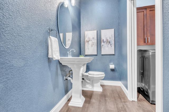 2173 Viola Way, Roseville, CA 95661