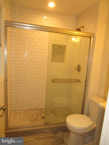 10318 ASTER LN, Hyattsville, MD 20783