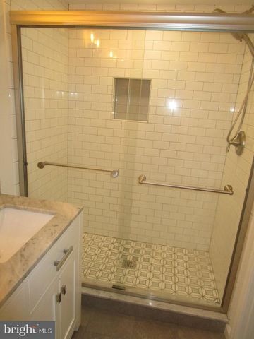 10318 ASTER LN, Hyattsville, MD 20783