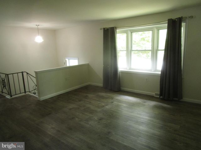 10318 ASTER LN, Hyattsville, MD 20783