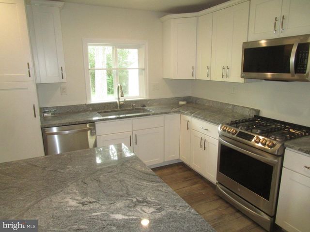 10318 ASTER LN, Hyattsville, MD 20783