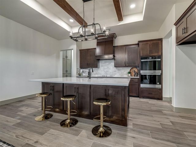 1212 Twin Oaks DR, Blanchard, OK 73010