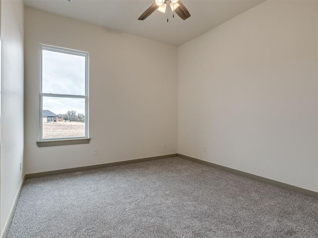 1212 Twin Oaks DR, Blanchard, OK 73010