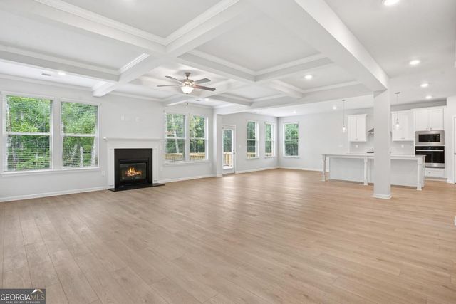 676 Continental Drive, Mcdonough, GA 30253